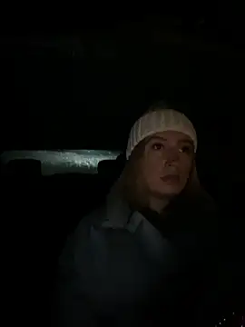 StasyWood online show from December 18, 2024, 1:15 am