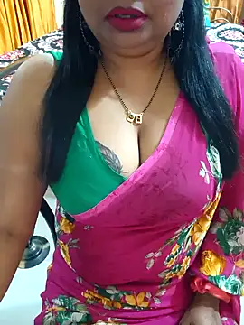 Snapshot of YR-SHIVANI chatting on December 23, 2024, 12:30 pm YR-SHIVANI online show from December 23, 2024, 12:30 pm