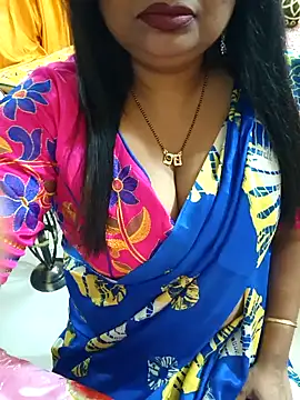 Snapshot of YR-SHIVANI chatting on December 26, 2024, 4:43 am YR-SHIVANI online show from December 26, 2024, 4:43 am