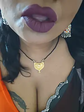 YR-SHIVANI online show from August 6, 2026, 3:52 am