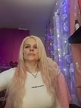 Snapshot of Angeldevilus chatting on January 9, 2025, 5:54 pm Angeldevilus online show from January 9, 2025, 5:54 pm