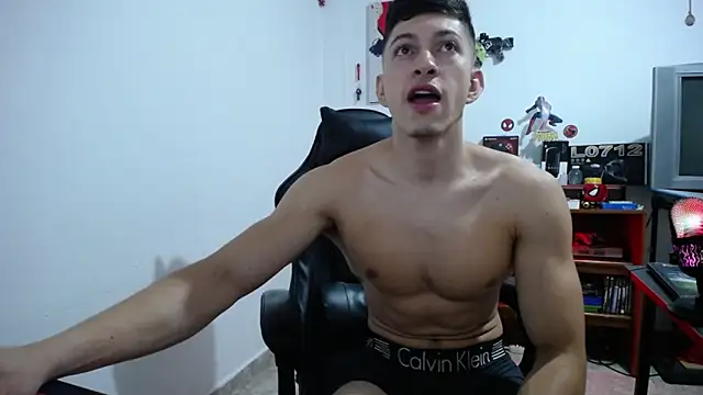 Snapshot of Iam_yourbabyprincess_XD chatting on February 15, 2026, 7:51 am Iam yourbabyprincess XD online show from February 15, 2026, 7:51 am