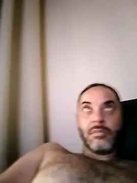 Maiconp78 online show from March 4, 2025, 9:43 pm