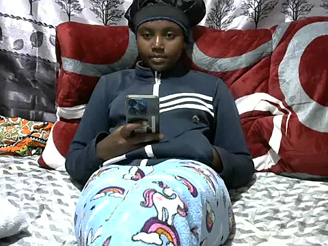 Snapshot of Sweet_kelsiey chatting on October 3, 2025, 2:19 am Sweet kelsiey online show from October 3, 2025, 2:19 am