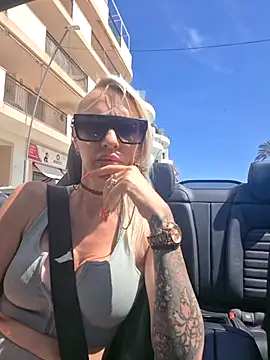 UK Tall Barbie Slut online show from April 21, 2026, 10:32 am