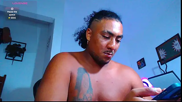 Snapshot of yosoy_enzo2020 chatting on April 15, 2026, 3:46 am yosoy enzo2020 online show from April 15, 2026, 3:46 am