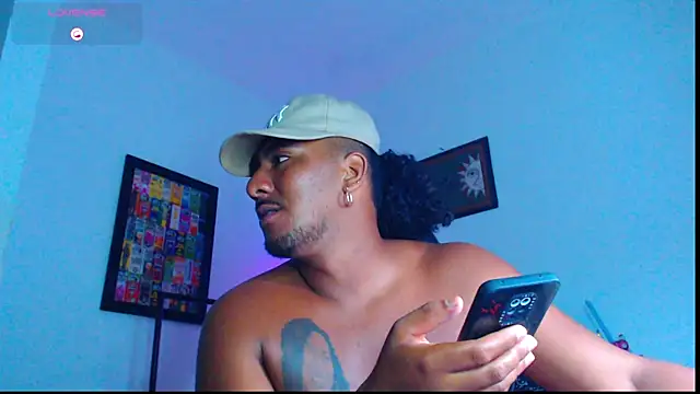 Snapshot of yosoy_enzo2020 chatting on April 21, 2026, 3:24 am yosoy enzo2020 online show from April 21, 2026, 3:24 am
