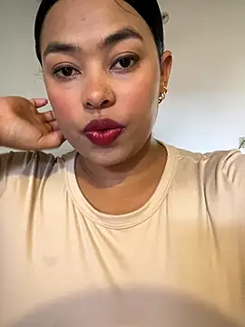 PUSHYLATE online show from December 14, 2025, 6:56 pm