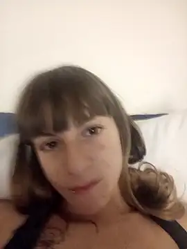 Snapshot of Cristina02 chatting on May 6, 2026, 10:26 pm Cristina02 online show from May 6, 2026, 10:26 pm