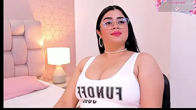 Emilyboobss online show from December 21, 2024, 10:17 am