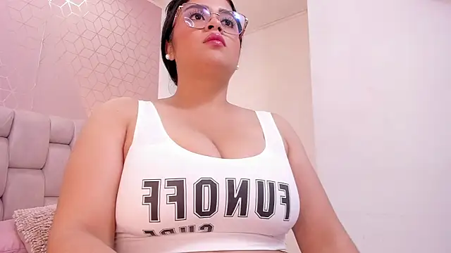 Emilyboobss online show from January 18, 2025, 3:31 am