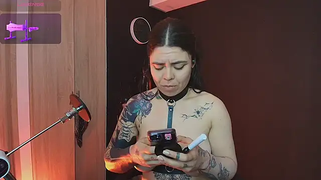  WednesdayFriday  online show from September 25, 2025, 5:27 pm