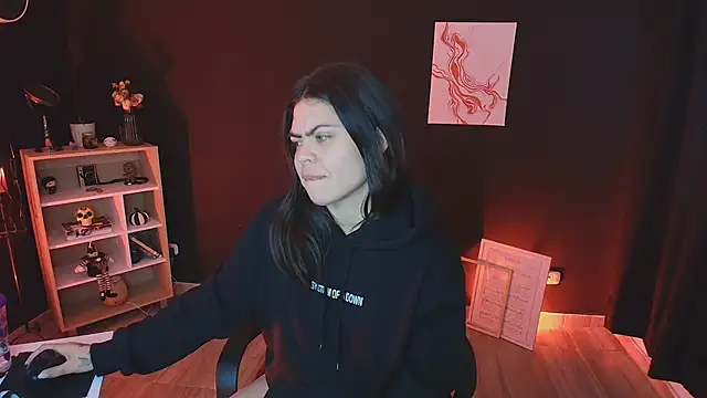  WednesdayFriday  online show from November 28, 2025, 6:32 pm