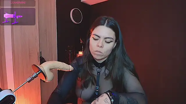  WednesdayFriday  online show from December 17, 2025, 5:30 pm