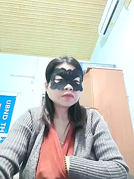 Anna Toy19 online show from December 18, 2025, 3:40 pm