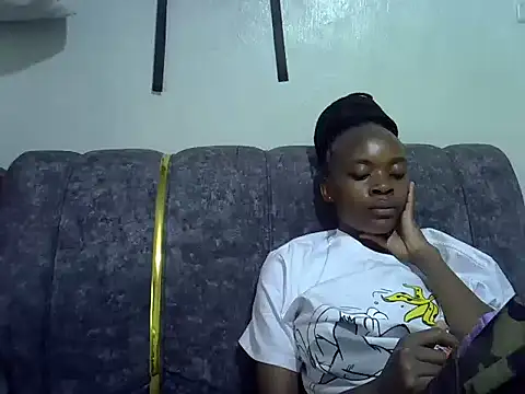 Snapshot of just_nuru chatting on October 4, 2025, 9:07 am just nuru online show from October 4, 2025, 9:07 am