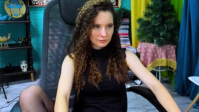 Miss Barbara  online show from January 14, 2025, 12:35 pm