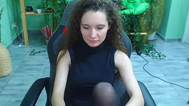Miss Barbara  online show from January 21, 2025, 9:36 pm
