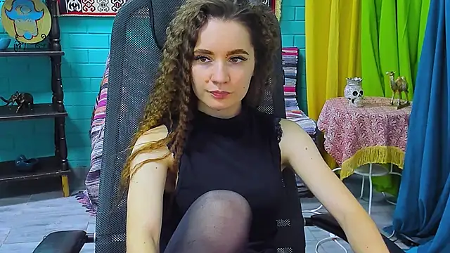 Miss Barbara  online show from January 28, 2025, 12:43 pm