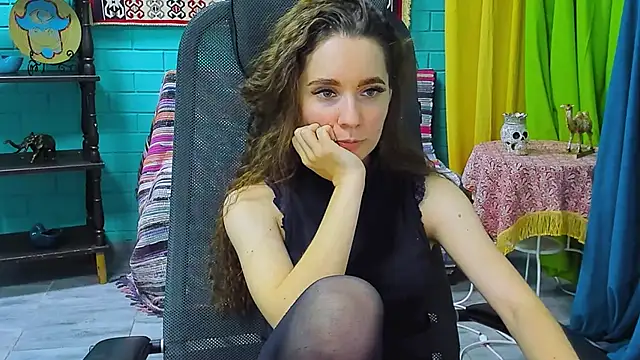 Miss Barbara  online show from January 29, 2025, 3:58 pm