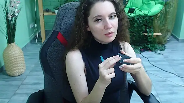 Miss Barbara  online show from February 5, 2025, 1:15 am