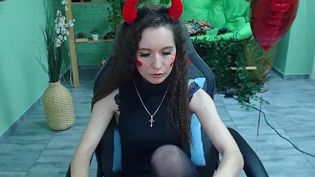 Miss Barbara  online show from February 14, 2025, 10:25 pm