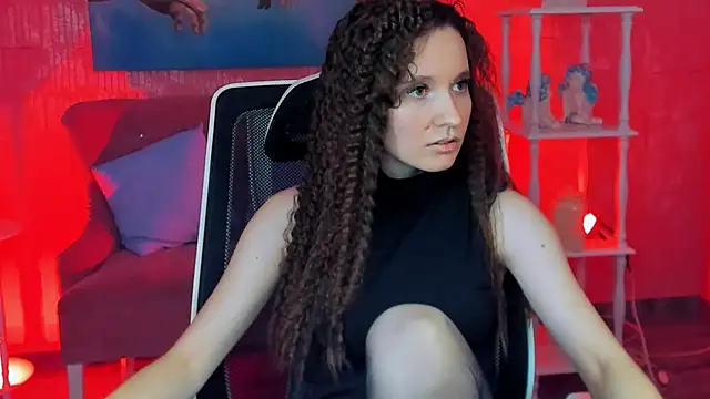 Miss Barbara  online show from February 25, 2025, 12:03 pm