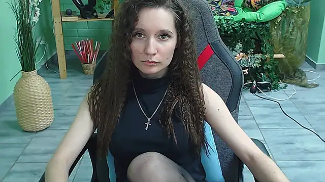 Miss Barbara  online show from February 27, 2025, 5:58 pm