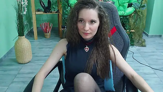 Miss Barbara  online show from February 28, 2025, 11:34 pm