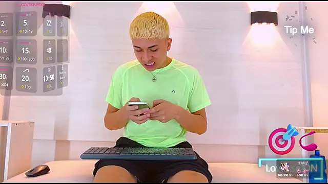 jeic 18 online show from September 23, 2025, 2:53 pm