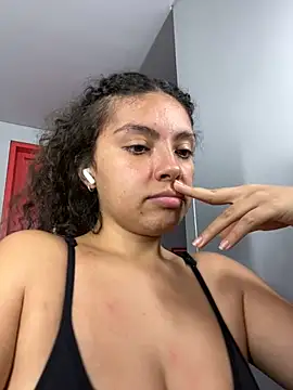 Nathcurly  online show from December 27, 2024, 5:42 am