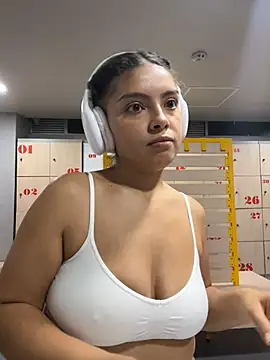 Nathcurly  online show from March 17, 2025, 3:14 am