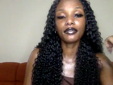 mavelous mia online show from June 28, 2026, 7:25 am