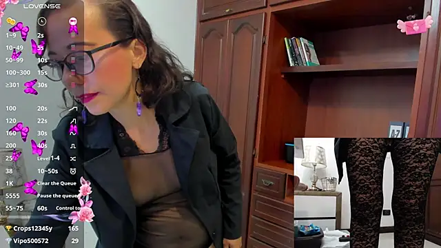 Nicolet Ryan online show from January 14, 2025, 5:56 pm