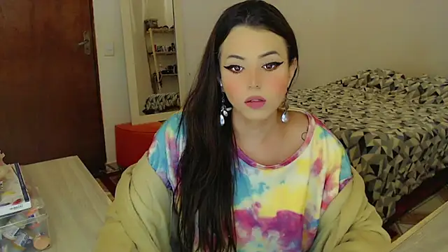 Snapshot of Sophie_Fantasys chatting on June 3, 2026, 5:21 am Sophie Fantasys online show from June 3, 2026, 5:21 am