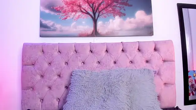 Abbyy Brooks online show from December 10, 2024, 1:43 am