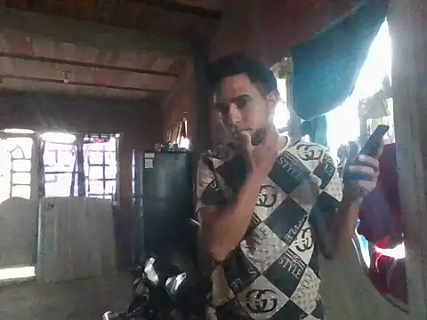 jhonnyhot 69 online show from February 2, 2026, 9:35 pm