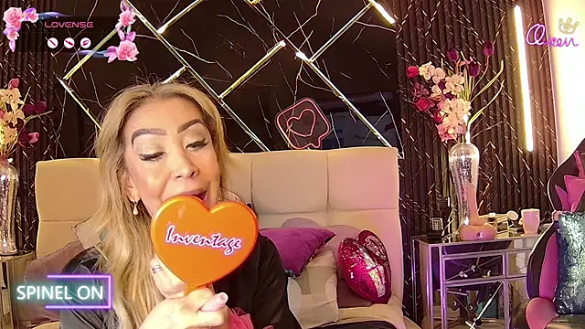 EvelinaGrey online show from April 23, 2026, 9:41 am