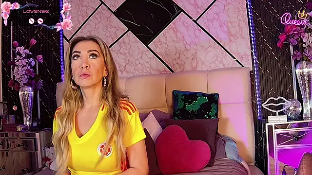 EvelinaGrey online show from June 13, 2026, 11:46 pm