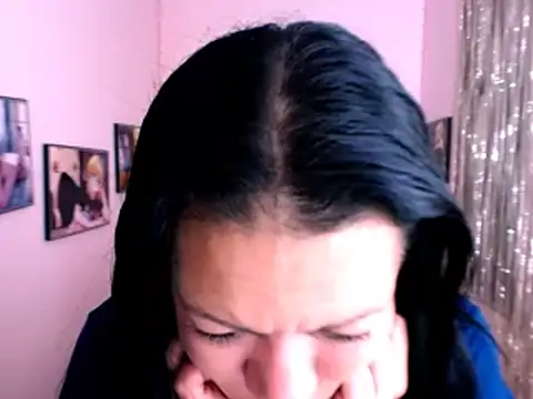 Snapshot of Cristal_w chatting on December 26, 2024, 5:40 pm Cristal w online show from December 26, 2024, 5:40 pm