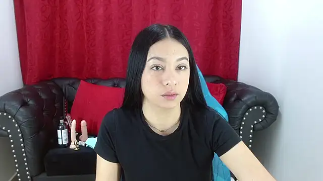Snapshot of Lila_Pinky chatting on February 15, 2025, 2:00 pm Lila Pinky online show from February 15, 2025, 2:00 pm