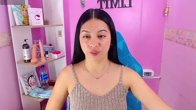Snapshot of Lila_Pinky chatting on March 3, 2025, 8:54 pm Lila Pinky online show from March 3, 2025, 8:54 pm