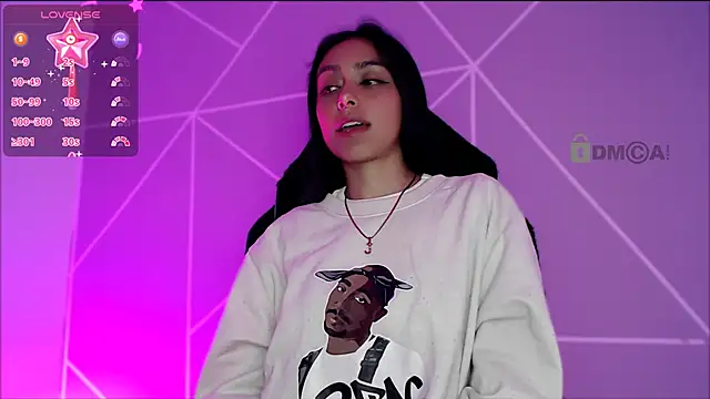 Snapshot of lilylouisee chatting on October 11, 2025, 3:39 am lilylouisee online show from October 11, 2025, 3:39 am