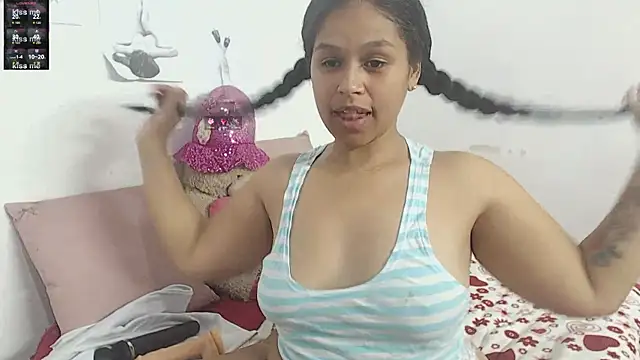 Hazel donna online show from October 22, 2025, 6:02 am