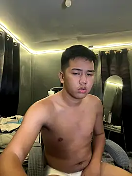 xgregor07 online show from October 7, 2025, 2:14 pm