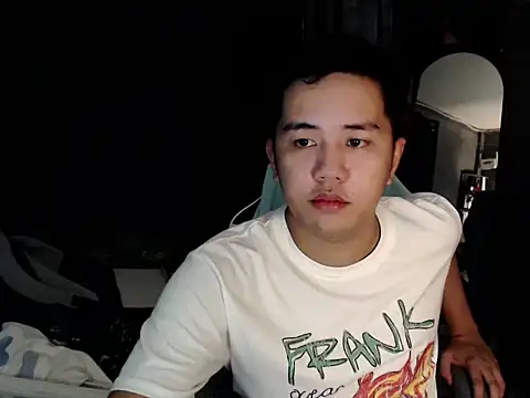 Snapshot of xgregor07 chatting on November 22, 2025, 9:19 am xgregor07 online show from November 22, 2025, 9:19 am