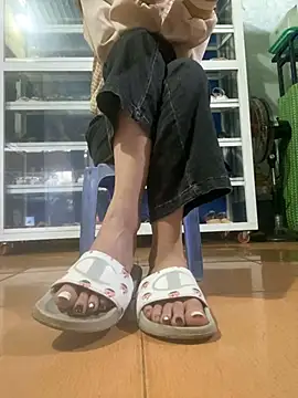 Snapshot of Rosa_998 chatting on December 11, 2024, 8:26 am Rosa 998 online show from December 11, 2024, 8:26 am