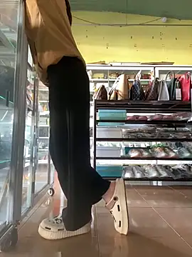 Snapshot of Rosa_998 chatting on December 20, 2024, 1:03 am Rosa 998 online show from December 20, 2024, 1:03 am