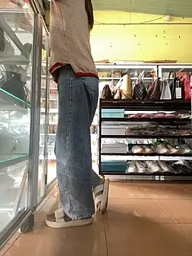 Snapshot of Rosa_998 chatting on December 25, 2024, 8:29 am Rosa 998 online show from December 25, 2024, 8:29 am