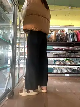 Snapshot of Rosa_998 chatting on December 30, 2024, 1:26 am Rosa 998 online show from December 30, 2024, 1:26 am